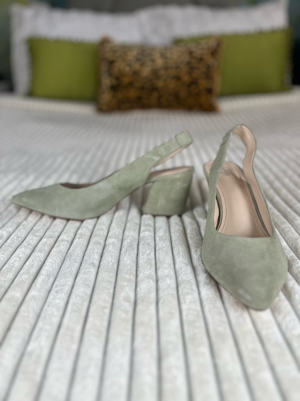 Botkier Shayla Slingback Block Heel Pumps in Sage Green Suede Size 9 - Picture 8 of 11